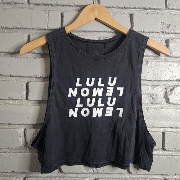 lululemon athletica Tops - Lululemon Womens Shirt 8 Muscle Love Crop Tank Expression Black